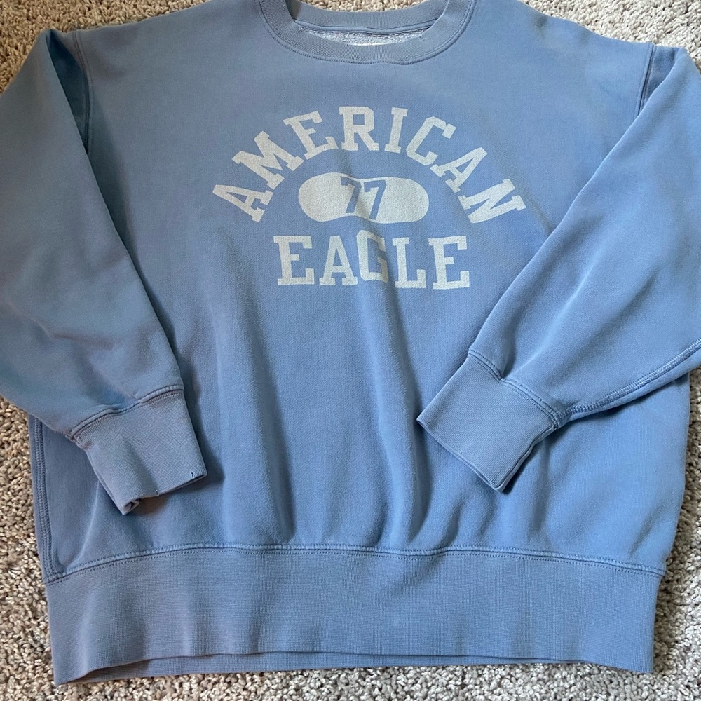 American Eagle Crew Neck